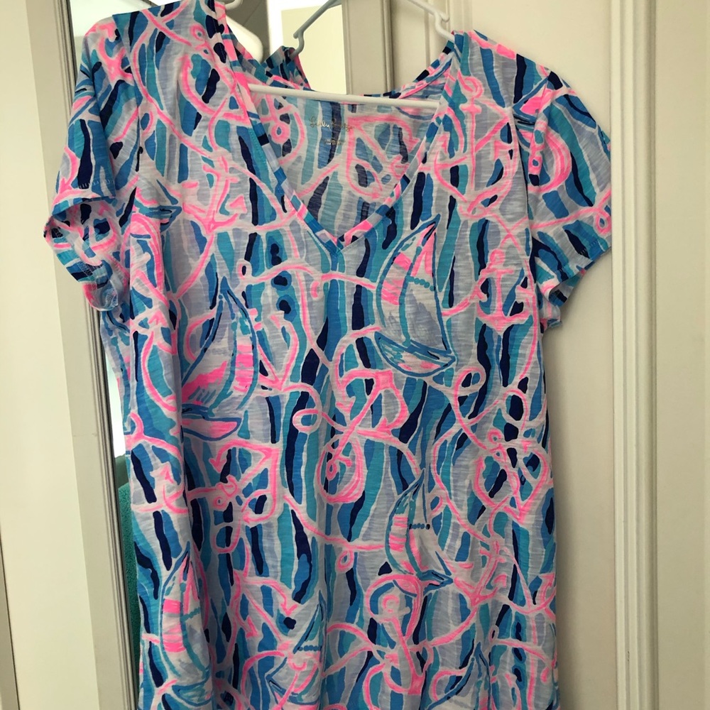 Lilly Etta T